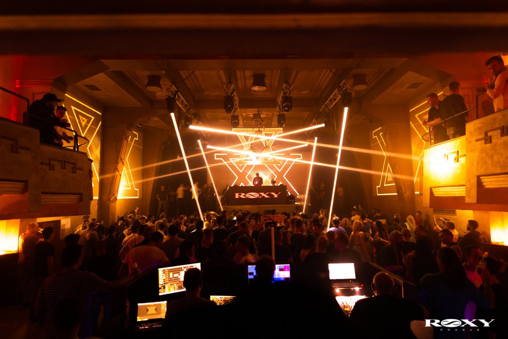 Climax 20 | ROXY Prague