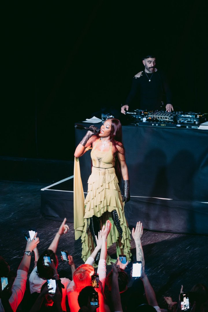 AZEALIA BANKS | ROXY Prague