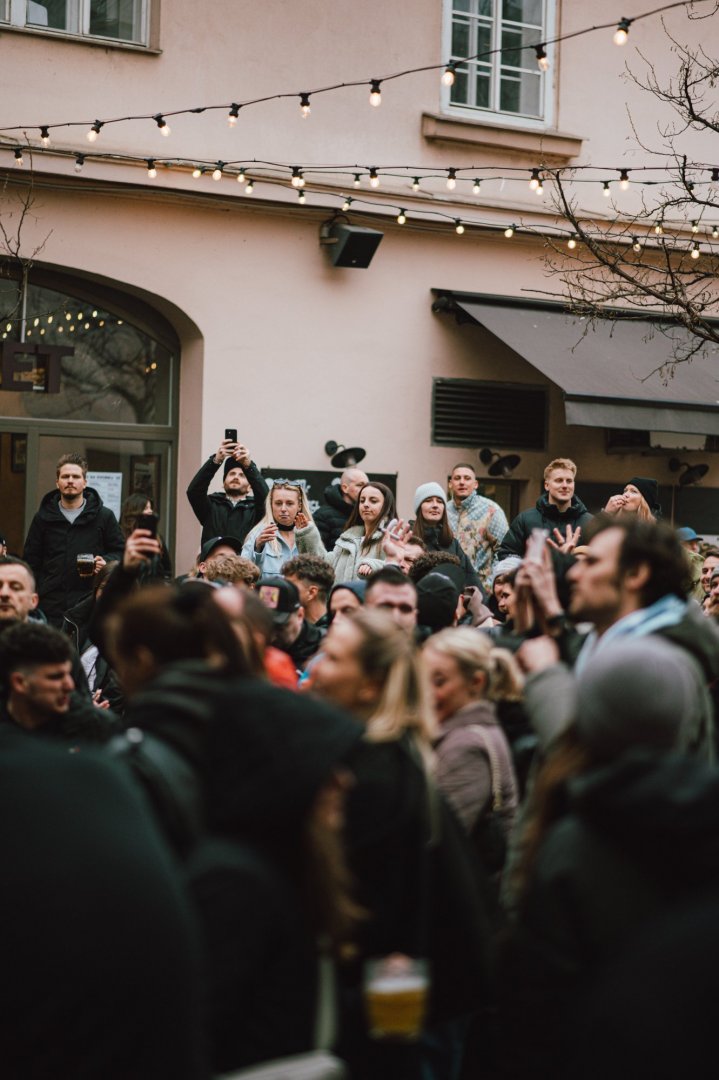 NETSKY POP UP @ DVA KOHOUTI | ROXY Prague