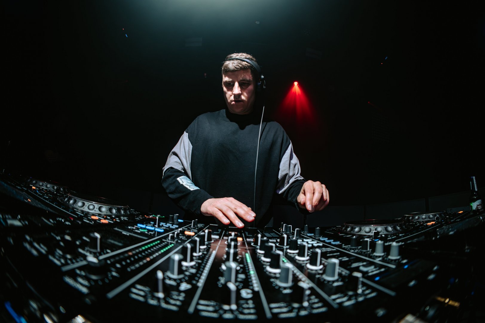 SULLY | ROXY Prague