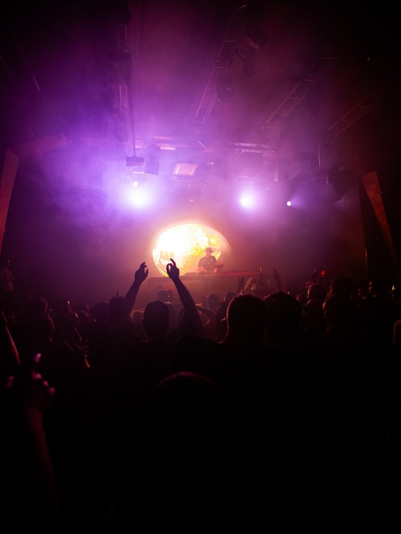 REBŪKE | ROXY Prague