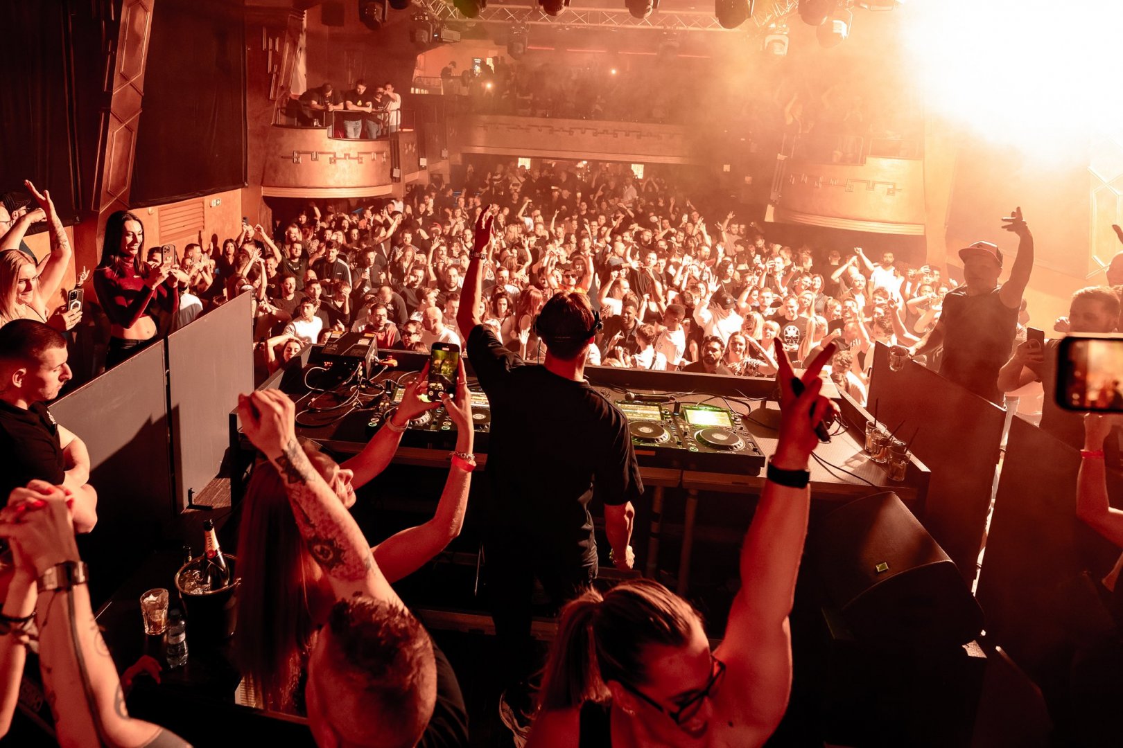 YOTTO | ROXY Prague