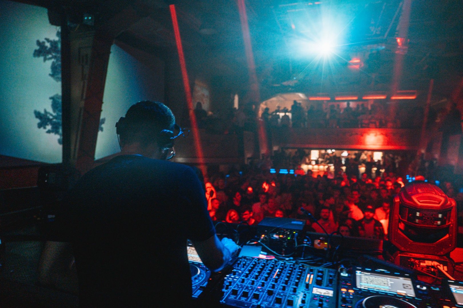 Yotto | ROXY Prague