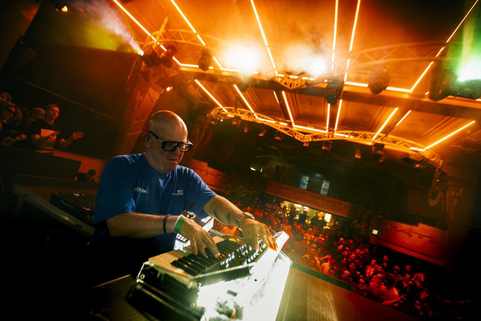 STEPHAN BODZIN | ROXY Prague