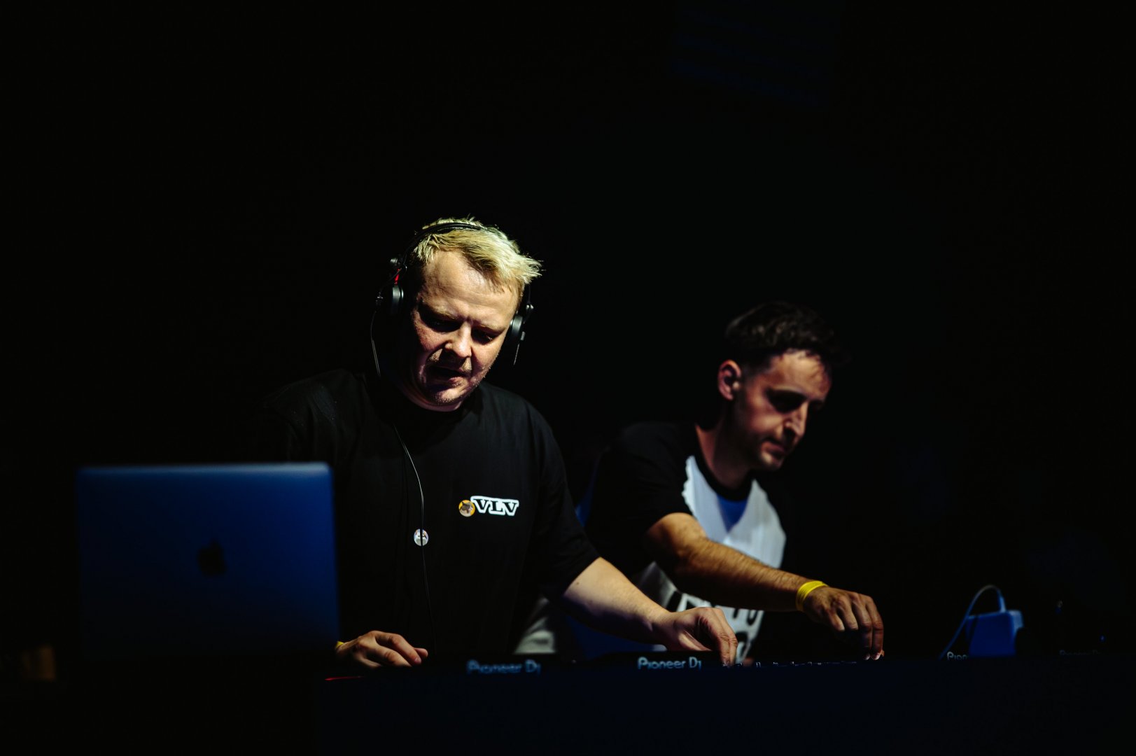 SULLY | ROXY Prague