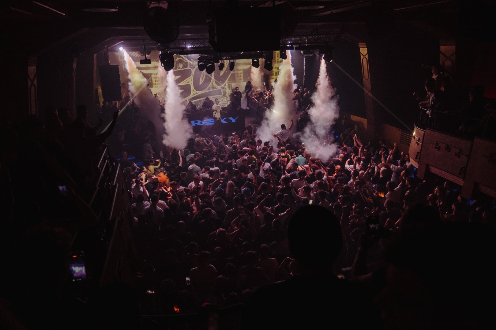 BOU & B LIVE 247 | ROXY Prague