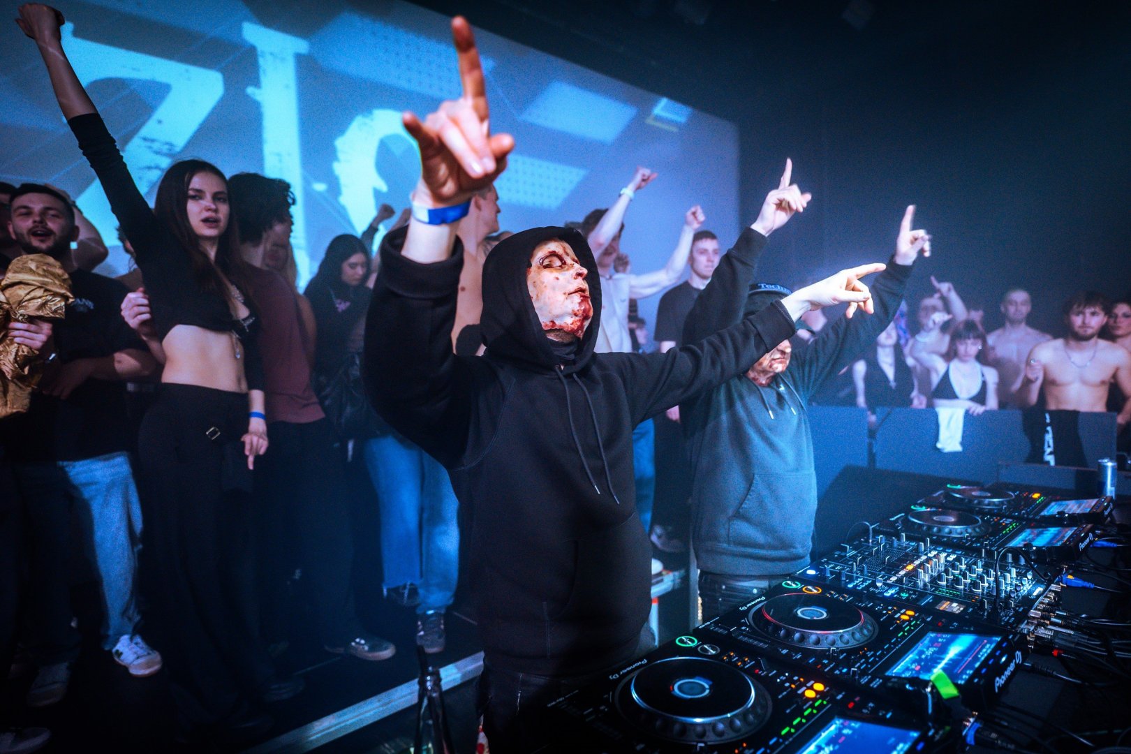 NONSENSE ARMY NIGHT | ROXY Prague