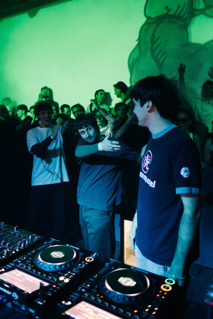 MALL GRAB | ROXY Prague