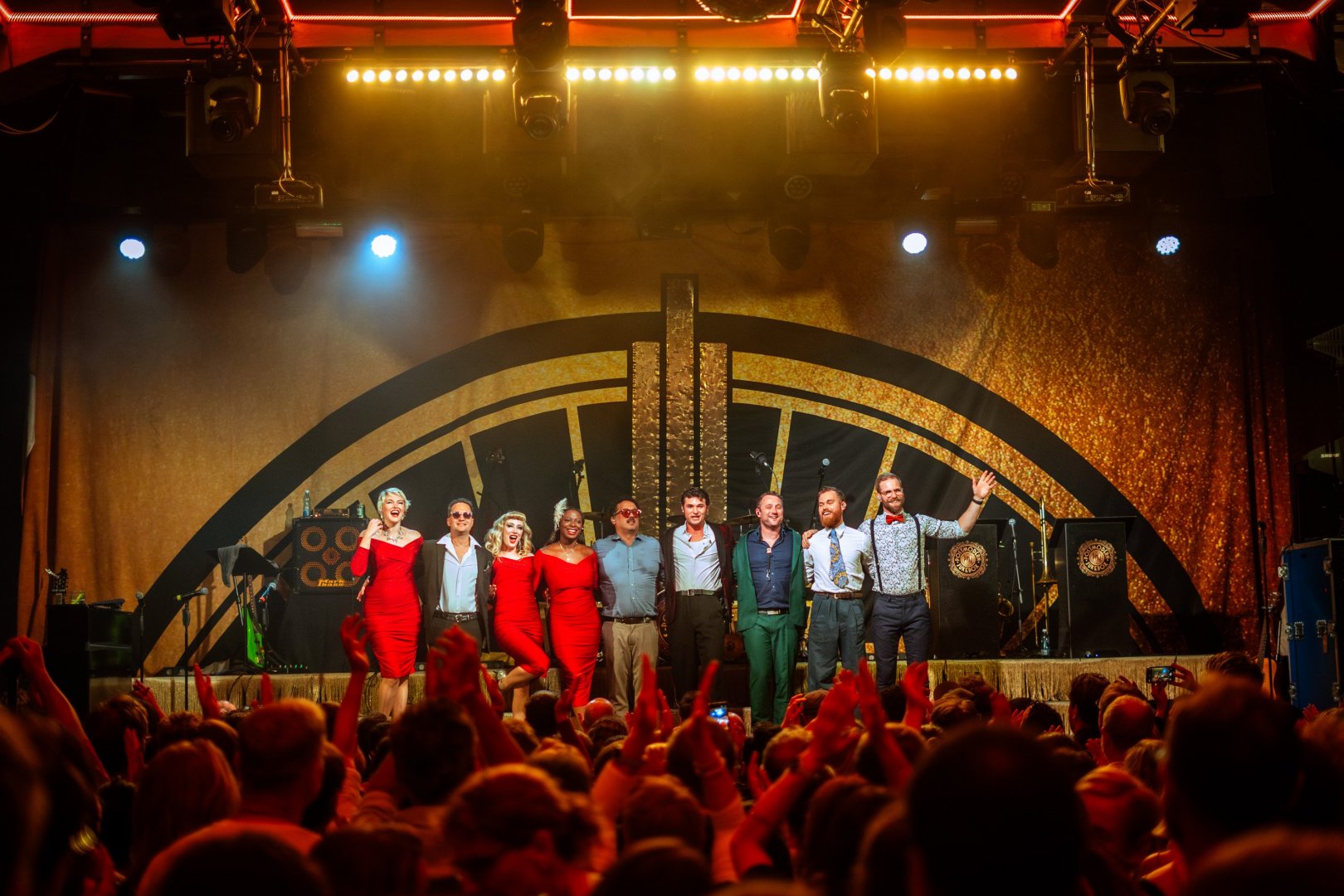 POSTMODERN JUKEBOX | ROXY Prague