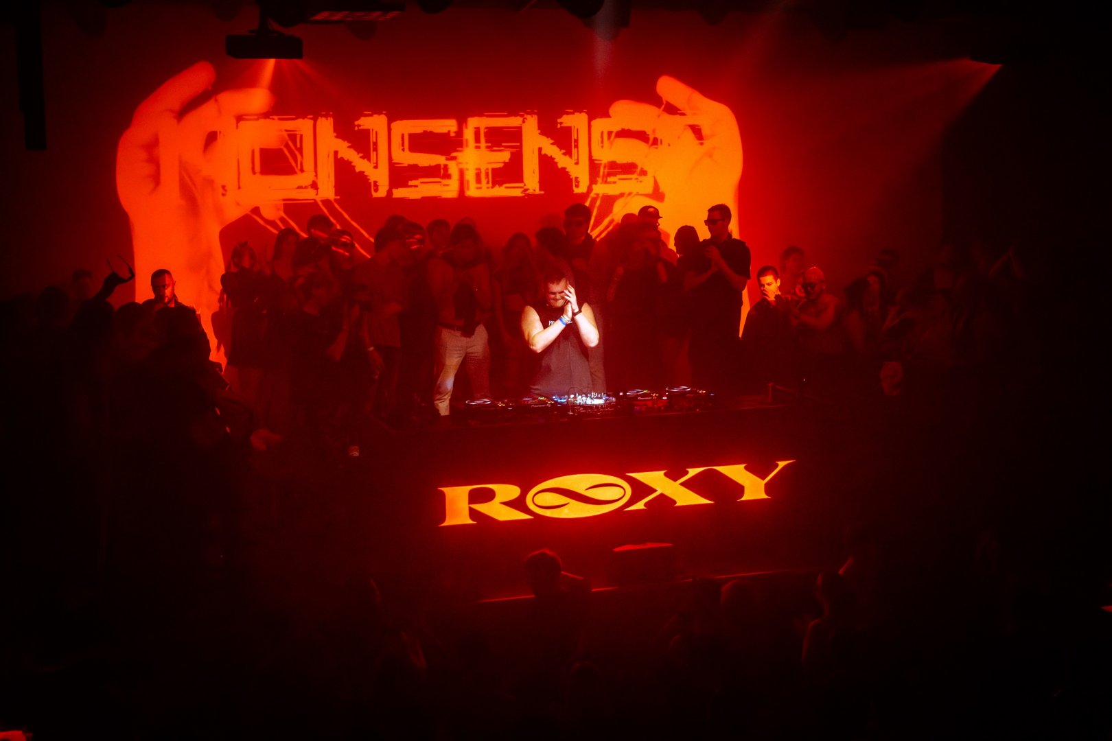 NONSENSE ARMY NIGHT | ROXY Prague