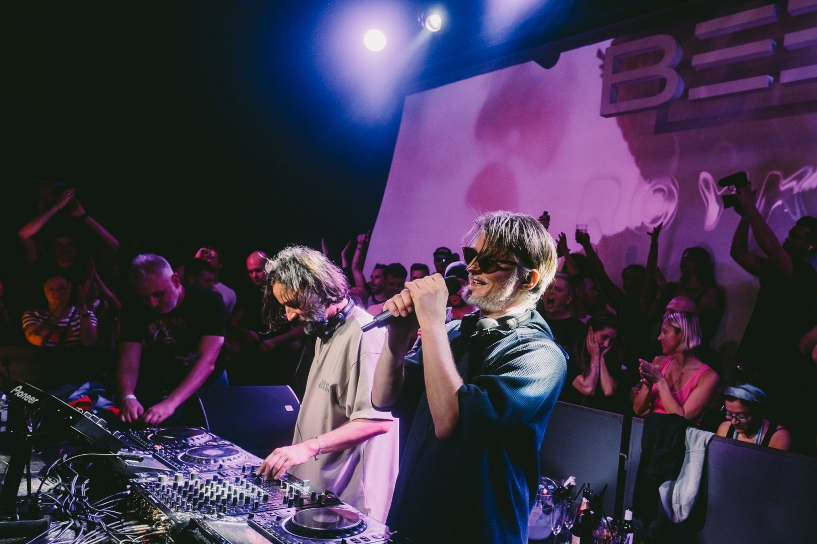RÖYKSOPP DJ SET | ROXY Prague