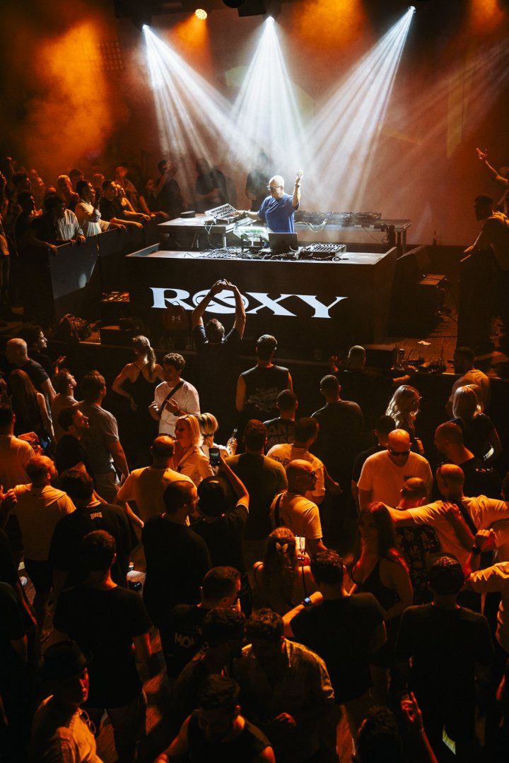 STEPHAN BODZIN | ROXY Prague