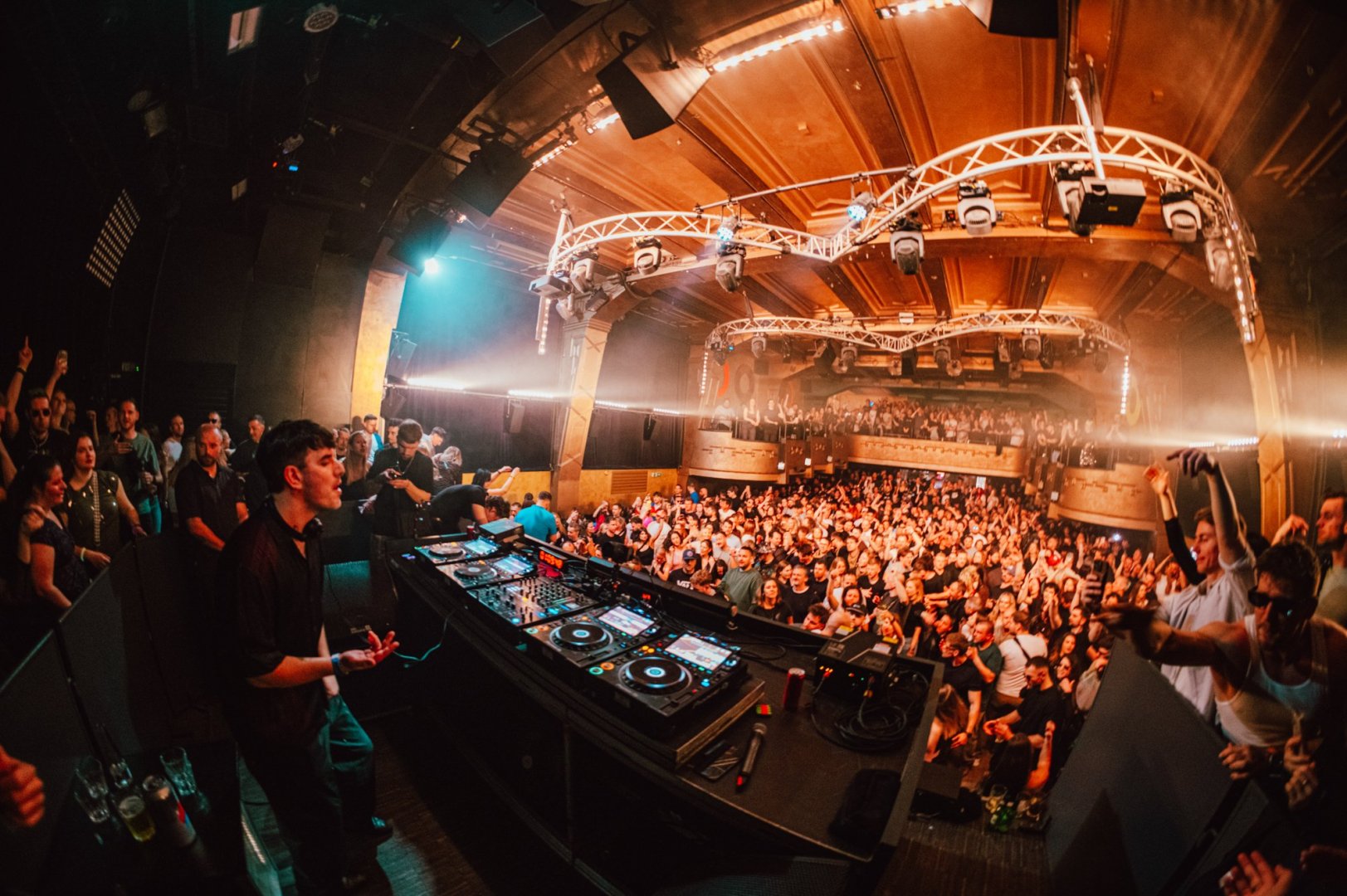 NETSKY WEEKENDER: DAY 1 | ROXY Prague
