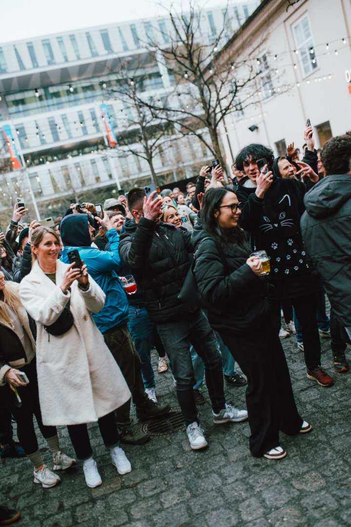 NETSKY POP UP @ DVA KOHOUTI | ROXY Prague