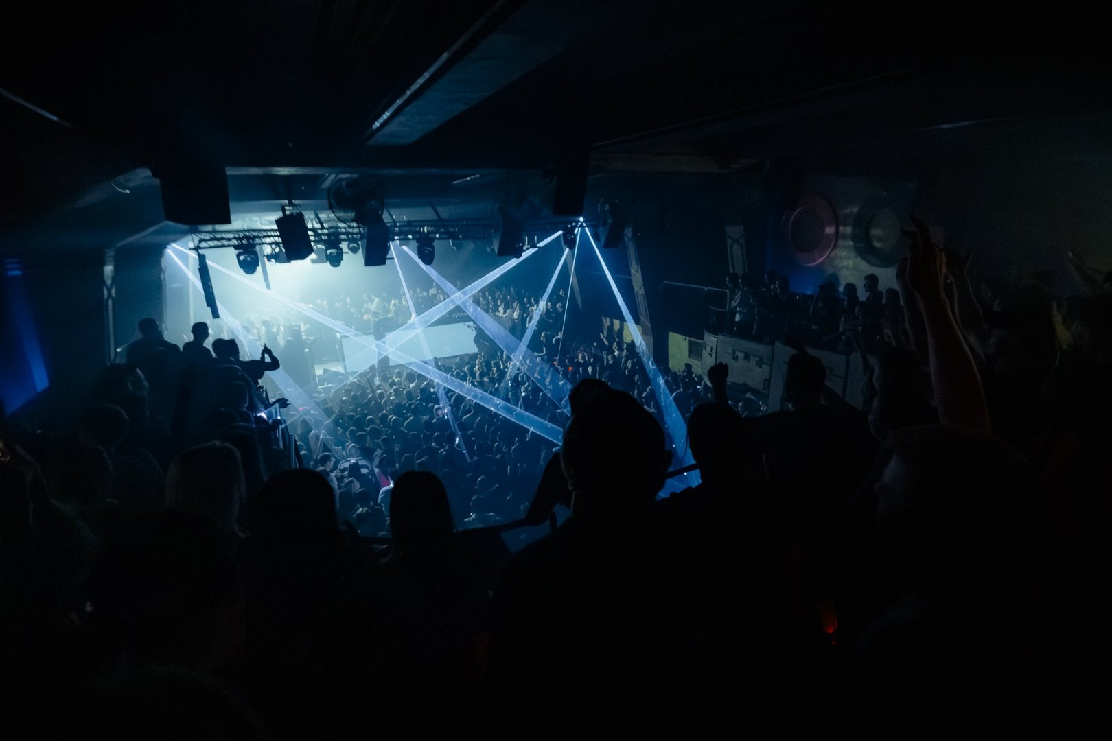 WILKINSON WEEKENDER: DAY 1 | ROXY Prague