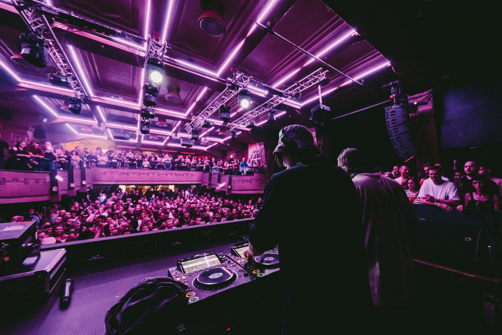 RÖYKSOPP DJ SET | ROXY Prague