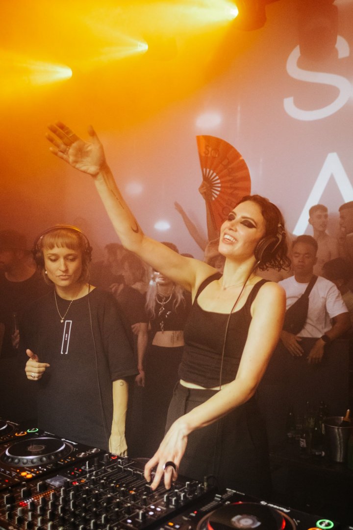 Sara Landry | ROXY Prague