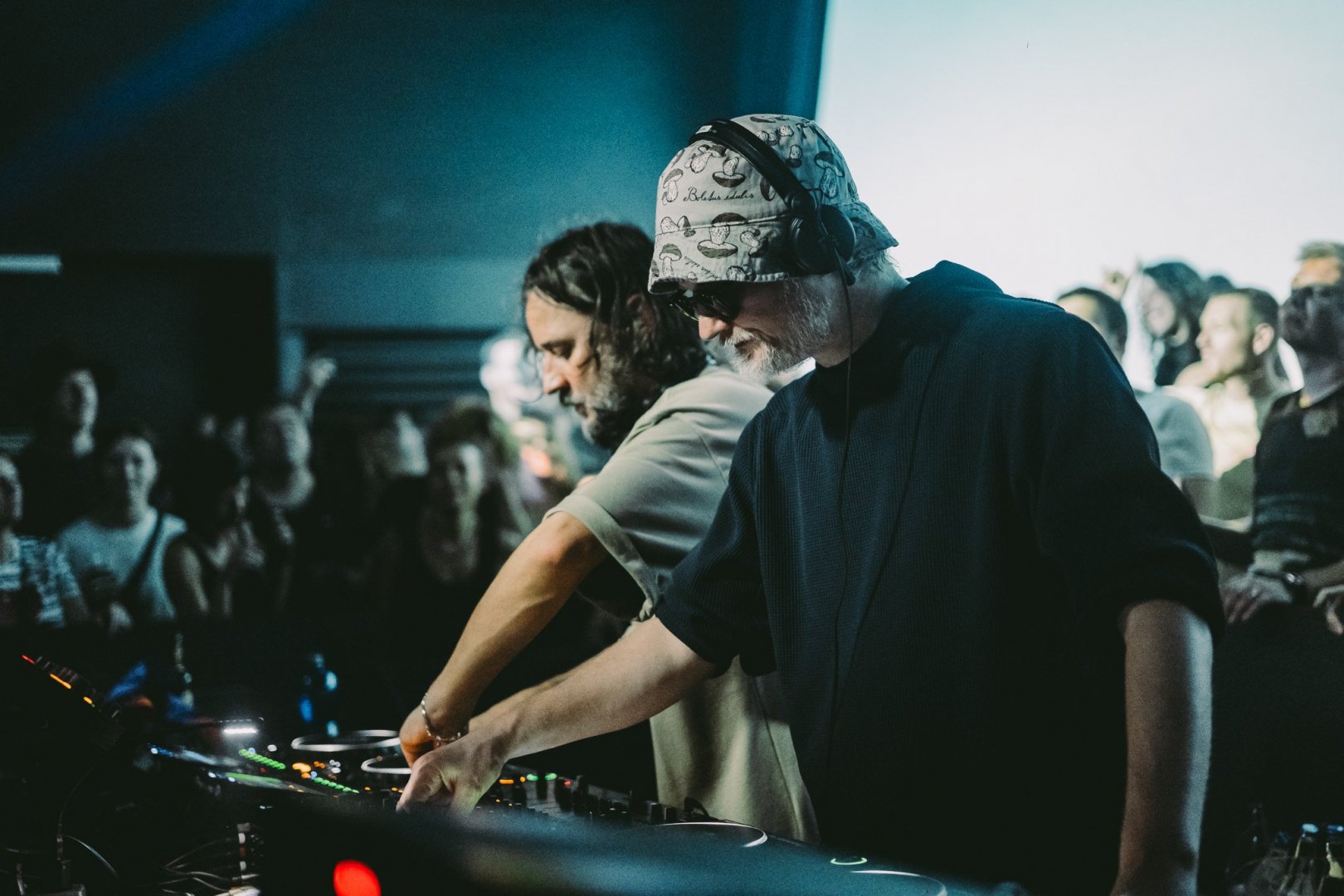 RÖYKSOPP DJ SET | ROXY Prague