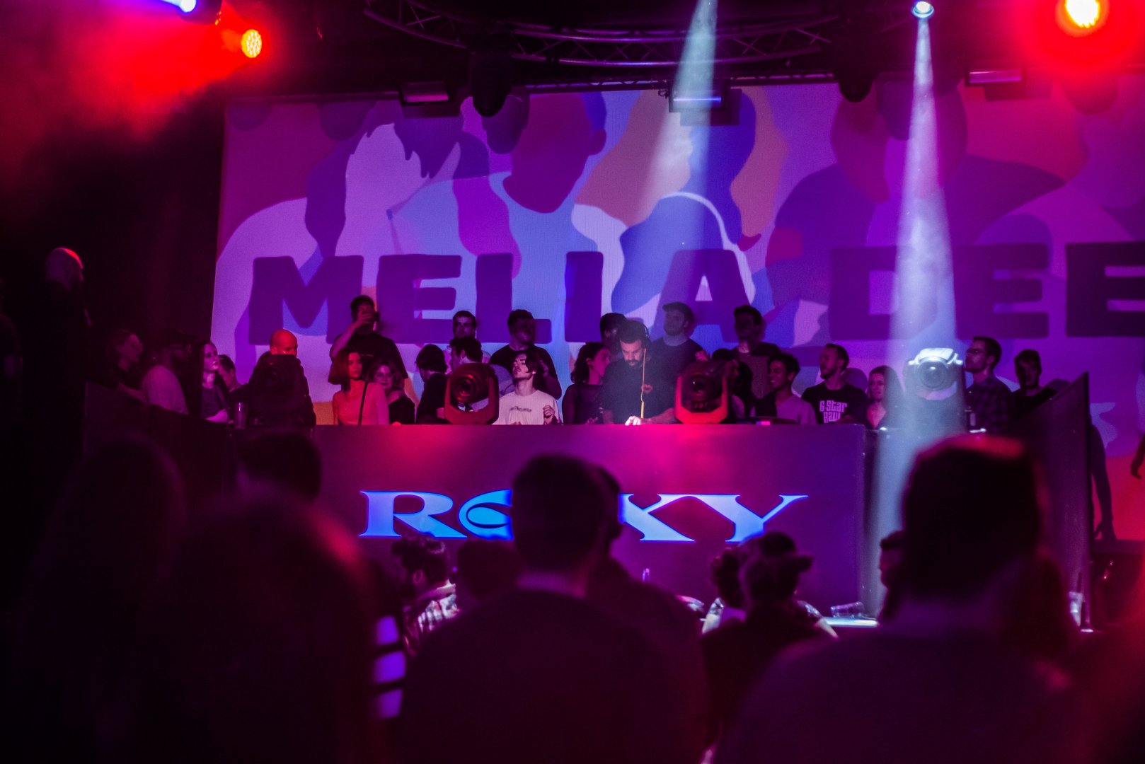 Mella Dee | ROXY Prague