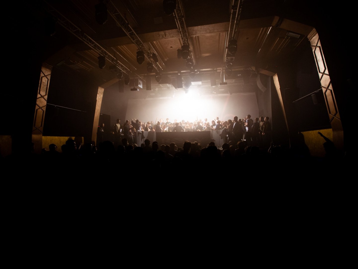 JOY ORBISON | ROXY Prague