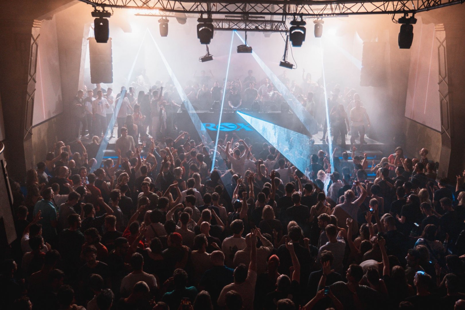 Yotto | ROXY Prague