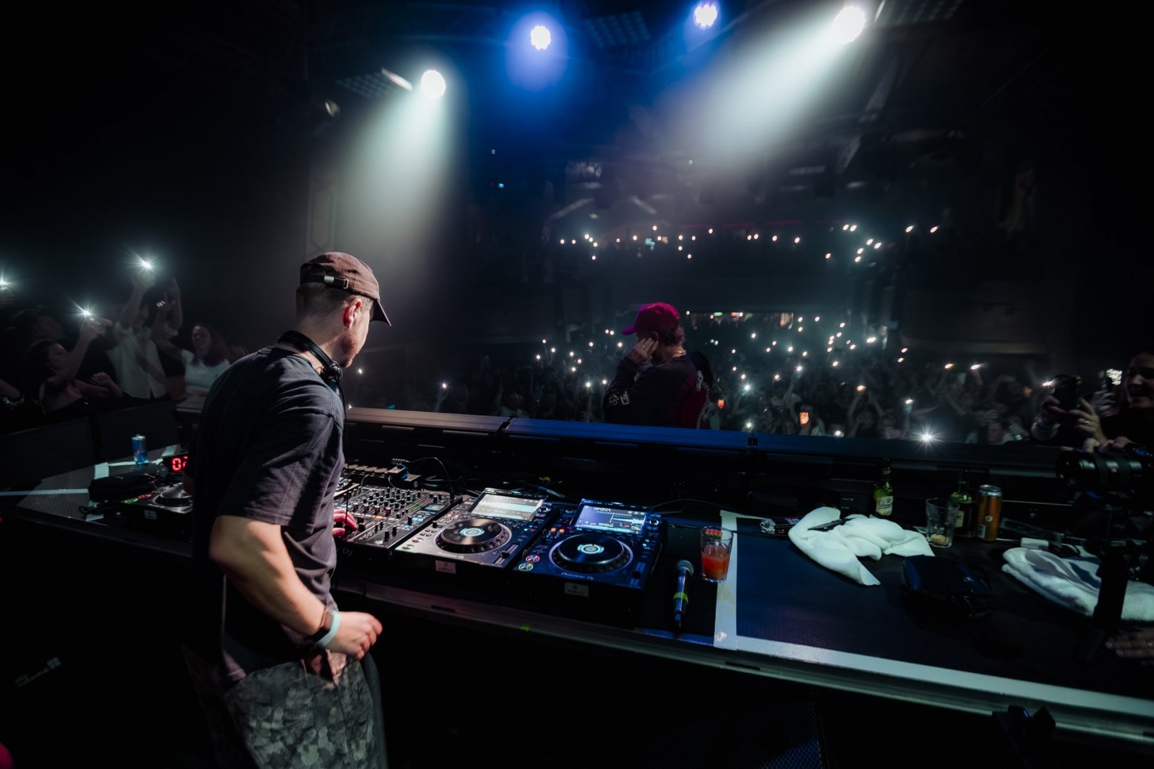 WILKINSON WEEKENDER: DAY 1 | ROXY Prague