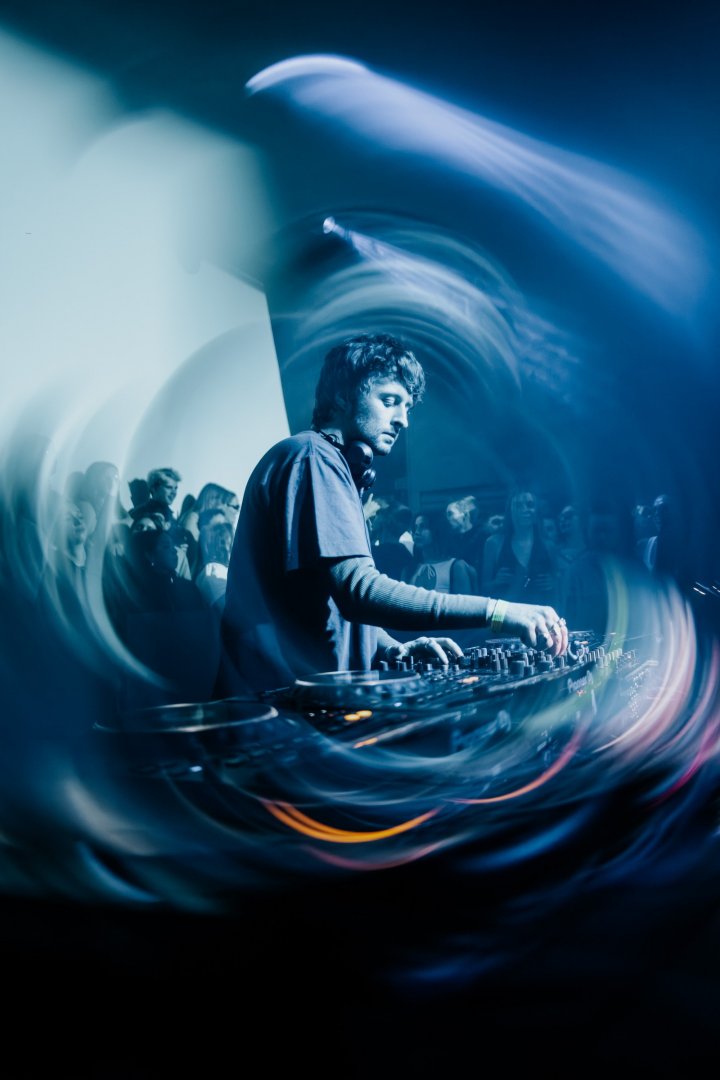 MALL GRAB | ROXY Prague