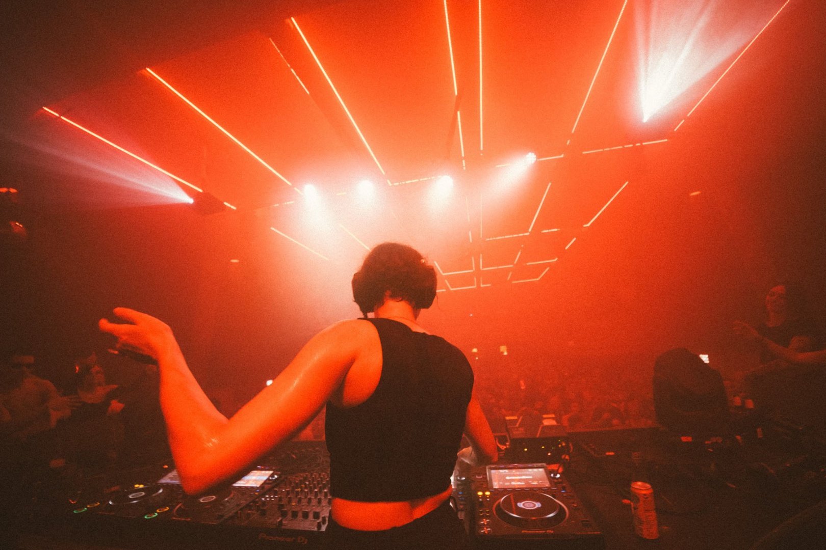 Sara Landry | ROXY Prague