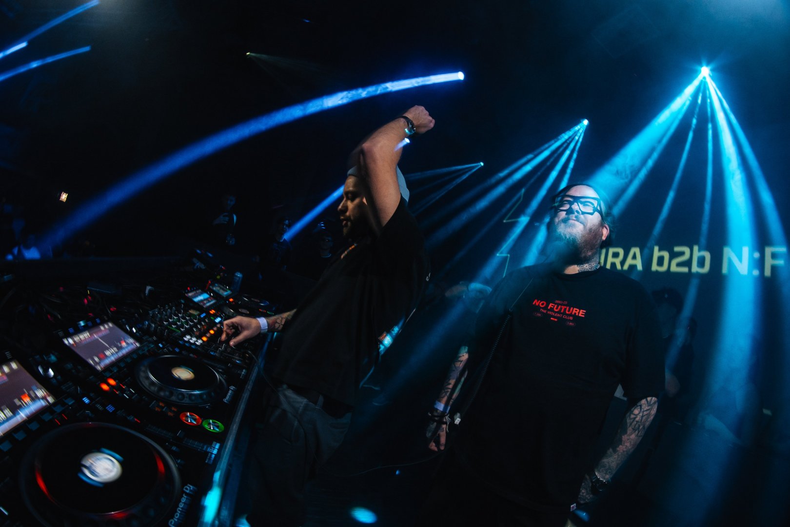 MOZEY | ROXY Prague