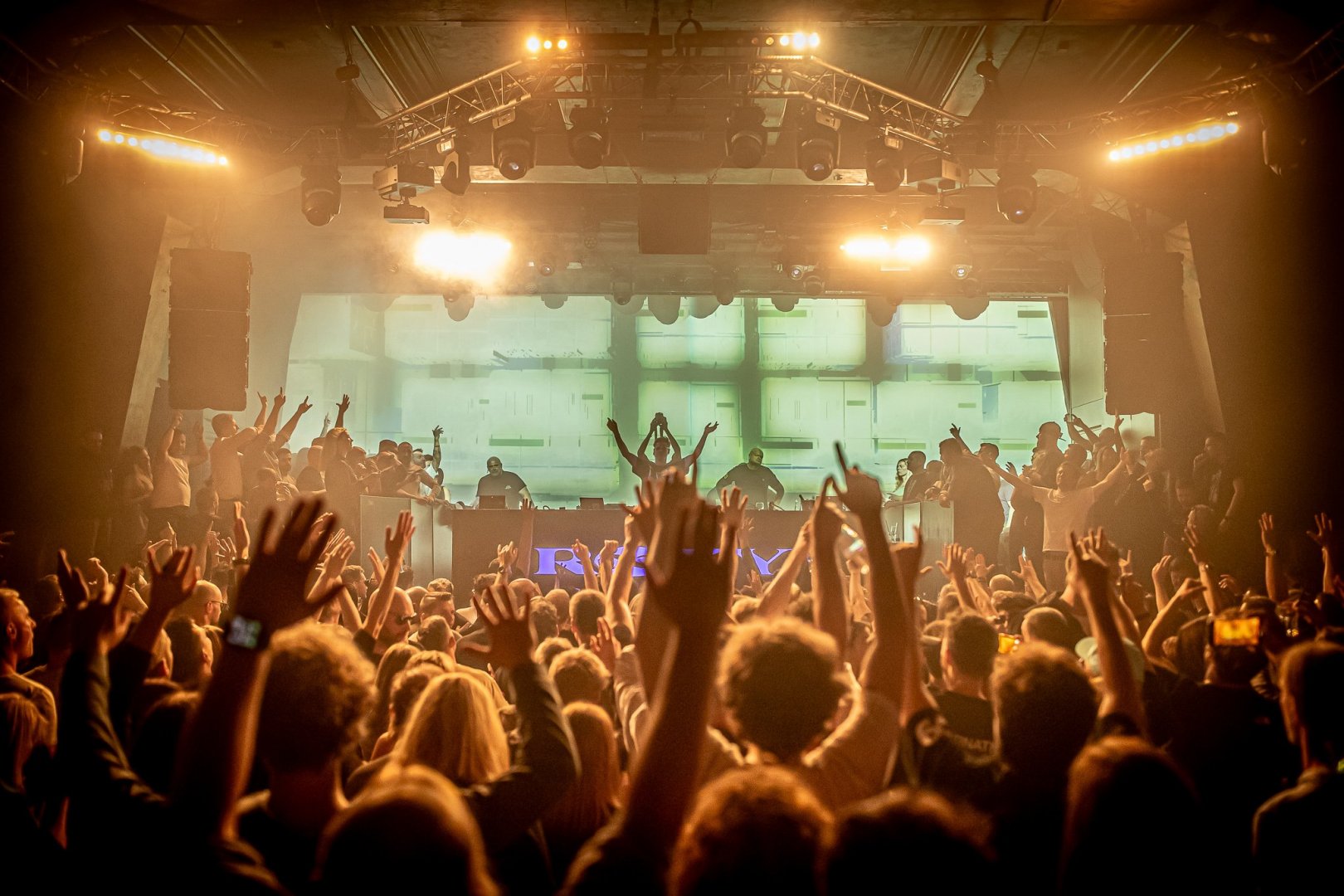 JORIS VOORN | ROXY Prague