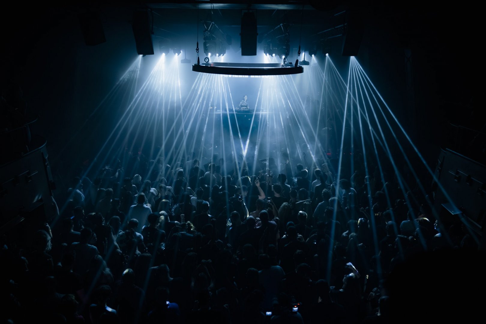 AMELIE LENS | ROXY Prague