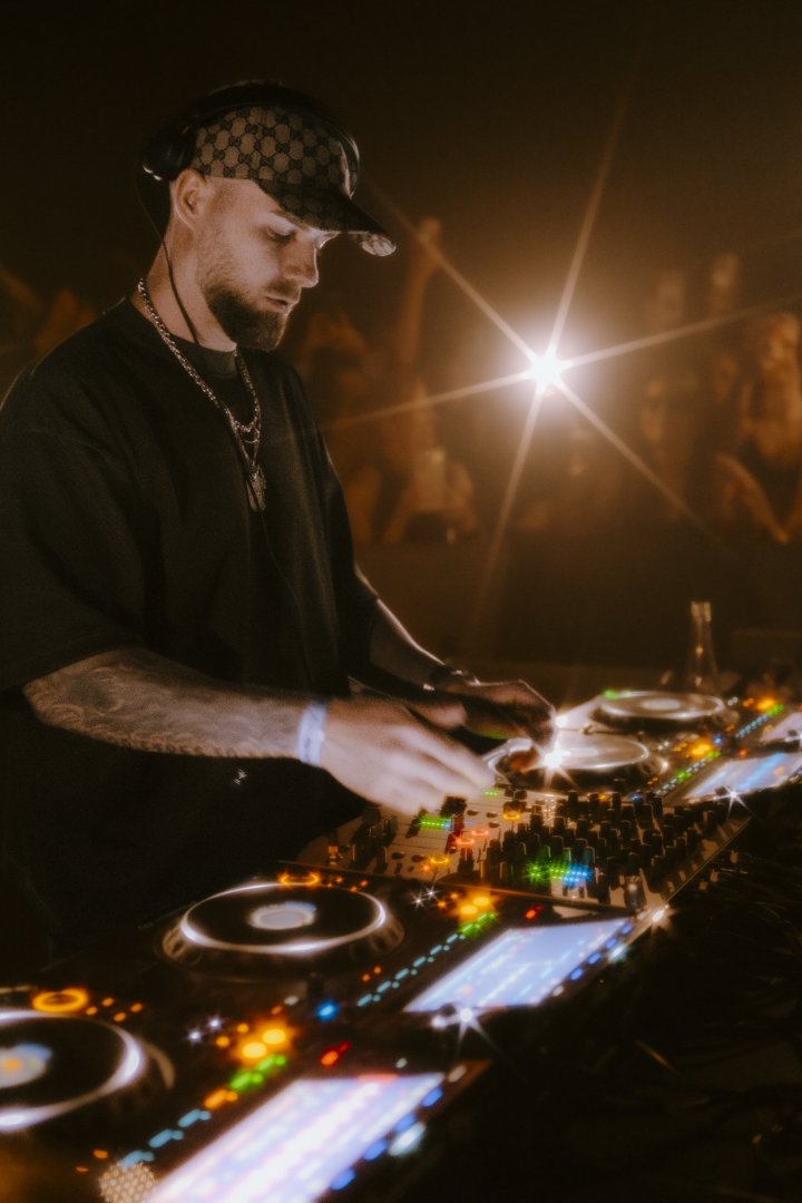 KOBOSIL | ROXY Prague
