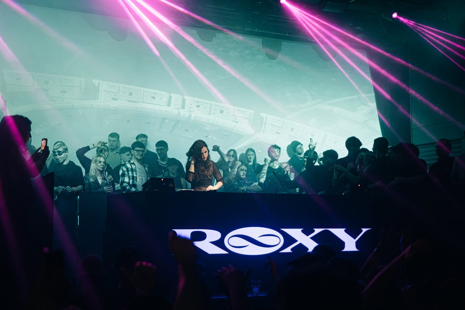 SAMMY VIRJI | ROXY Prague