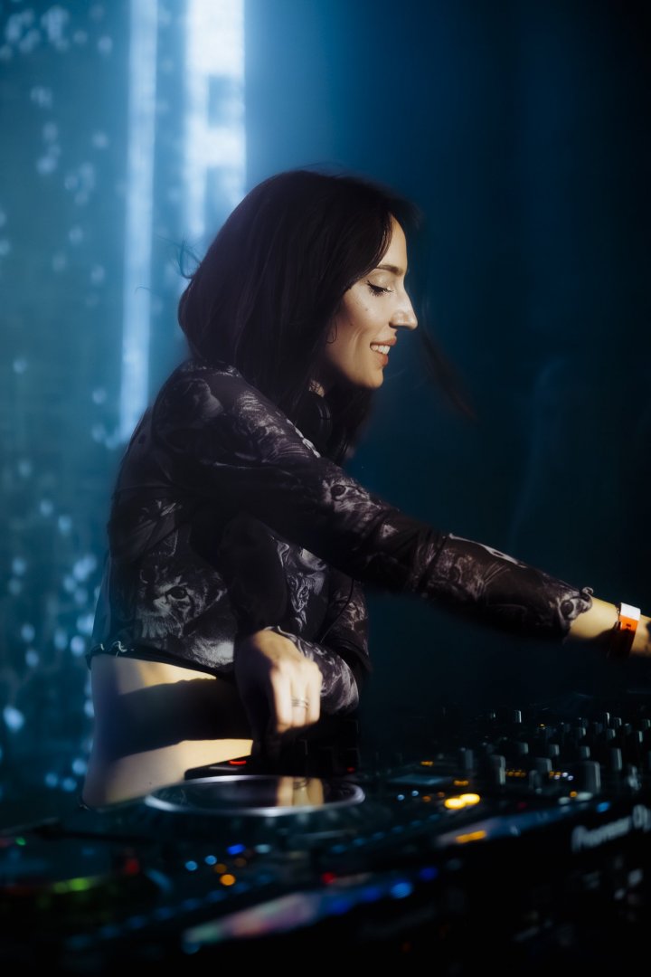 AMELIE LENS | ROXY Prague