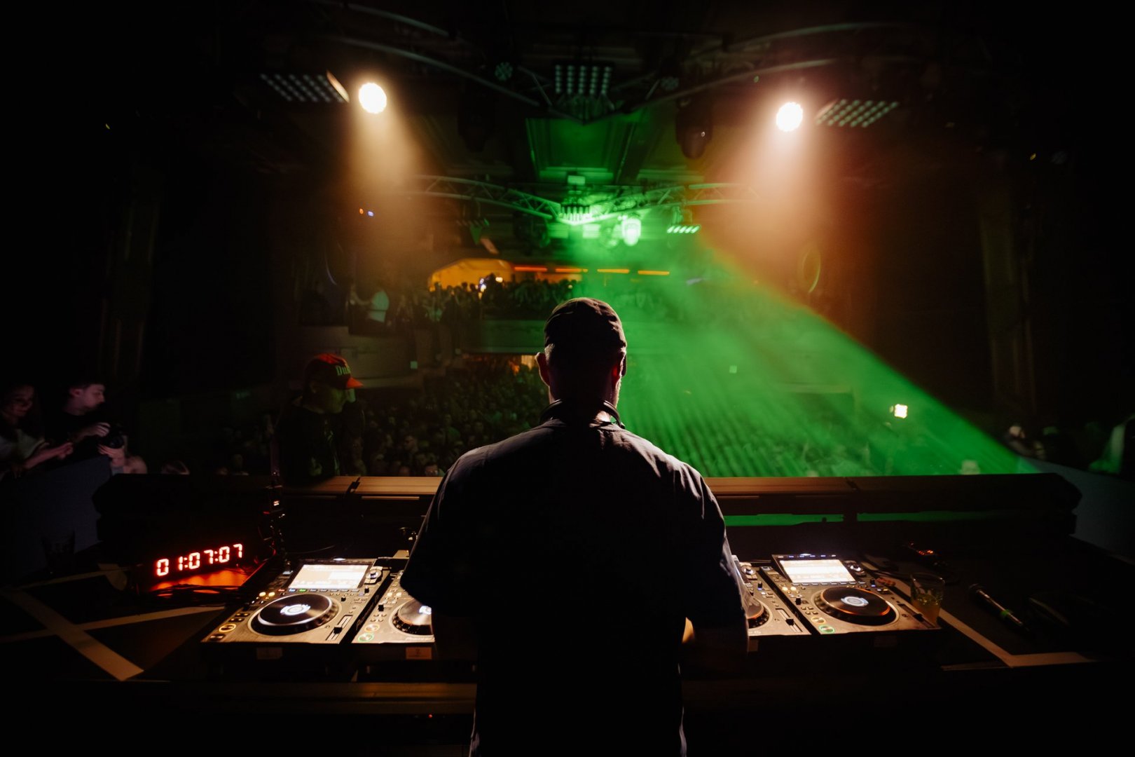 WILKINSON WEEKENDER: DAY 1 | ROXY Prague