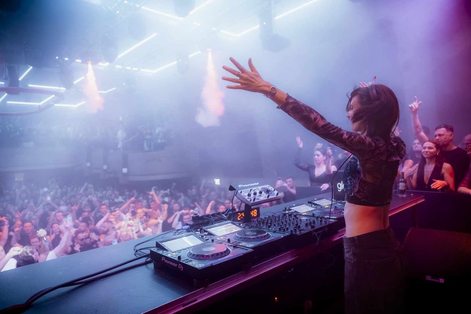 AMELIE LENS | ROXY Prague