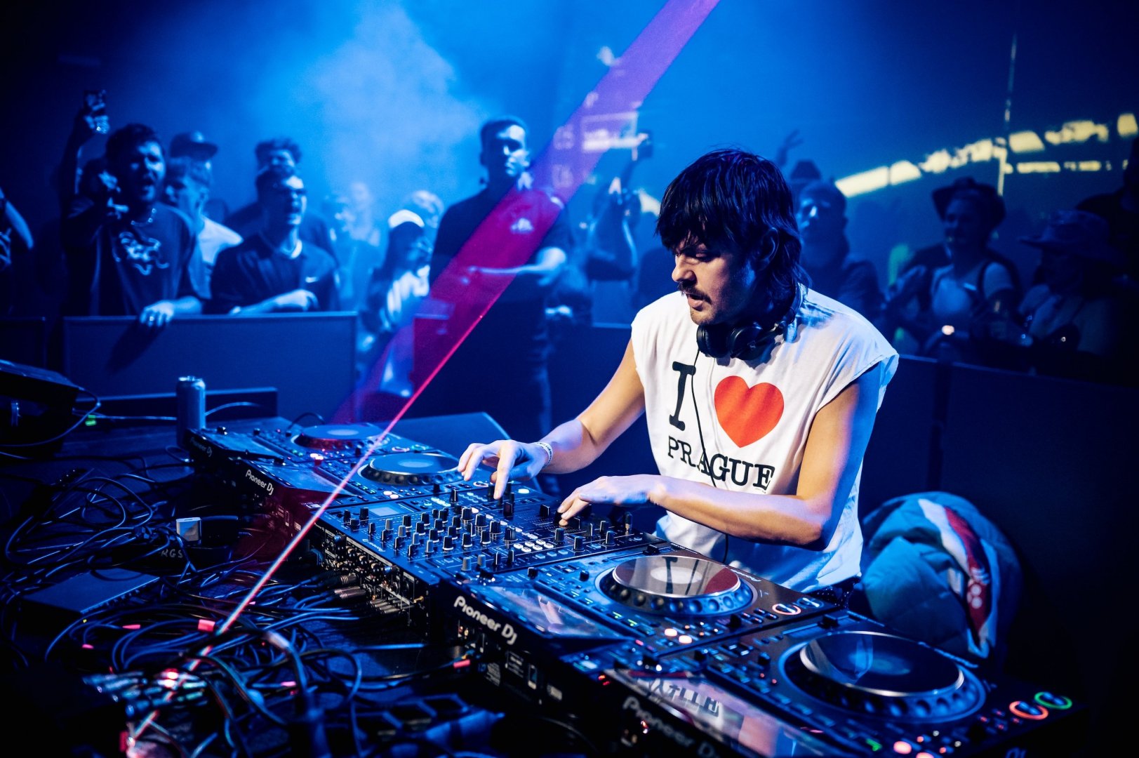 MOZEY | ROXY Prague