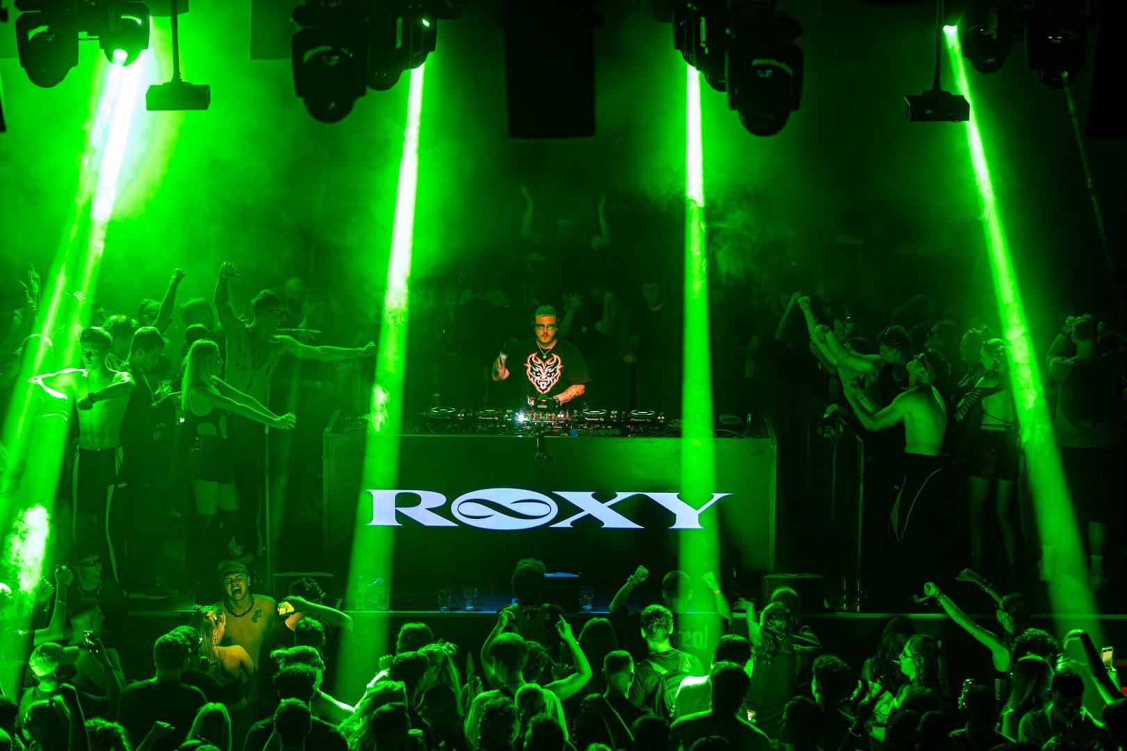 BASSWELL | ROXY Prague