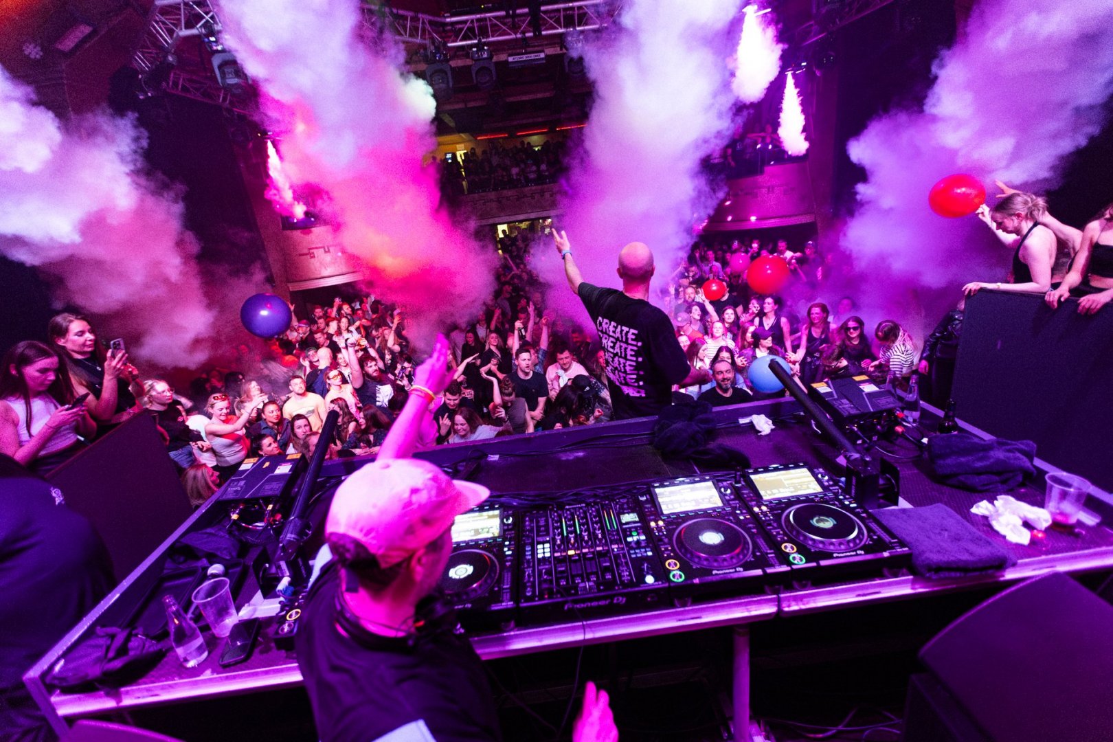 HYBRID MINDS DAY 1 | ROXY Prague