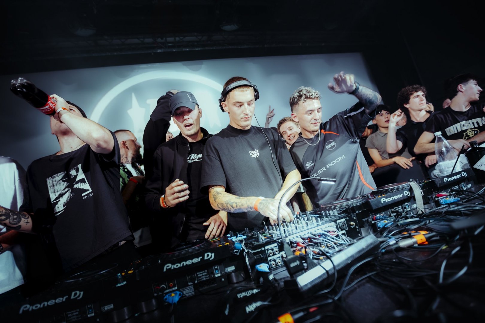 FMLTHRPY | ROXY Prague
