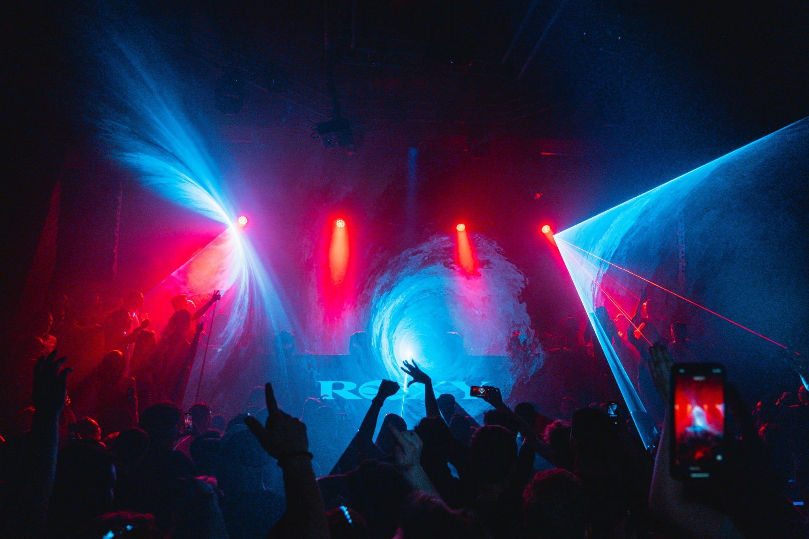 Yotto | ROXY Prague