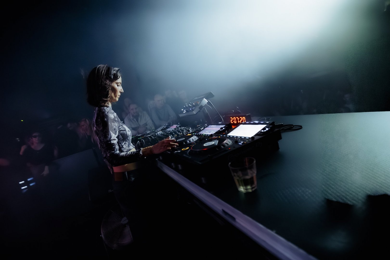 AMELIE LENS | ROXY Prague