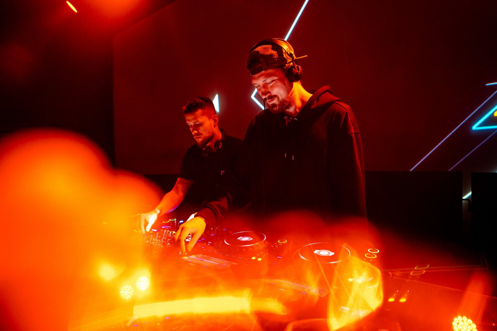 FRICTION: SYNERGY TOUR | ROXY Prague