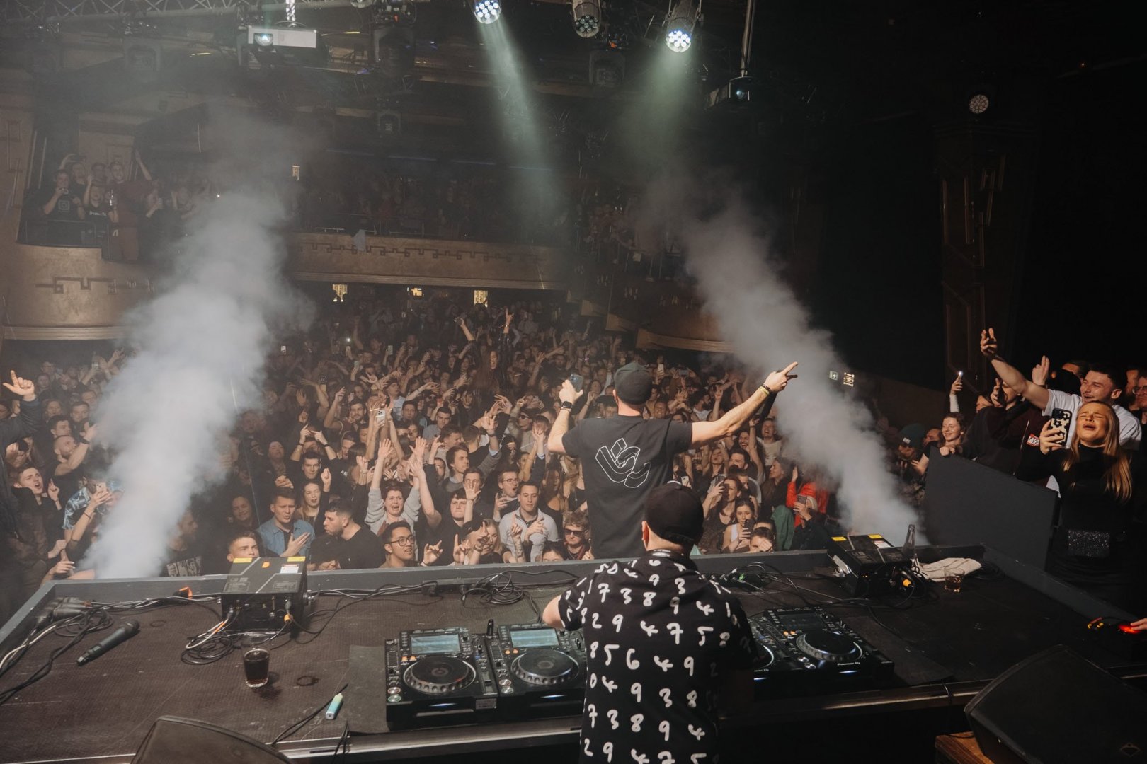 Hybrid Minds | ROXY Prague