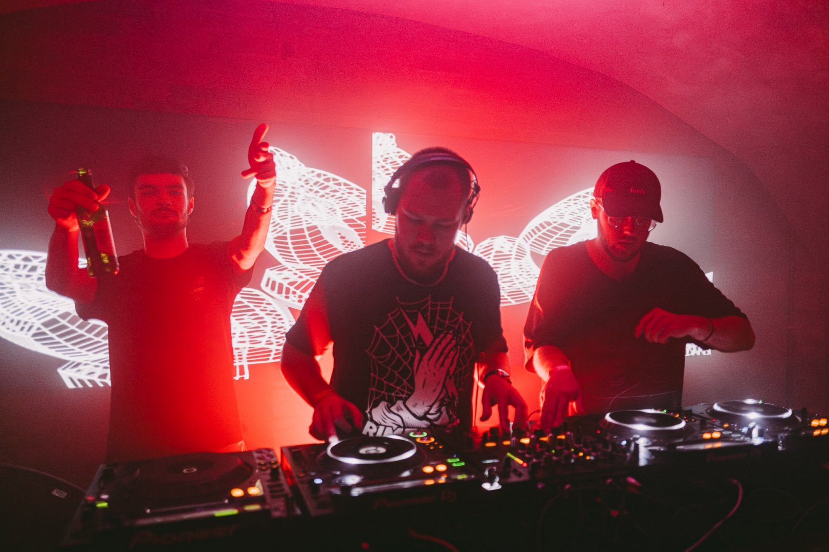 INTERPLANETARY CRIMINAL | ROXY Prague