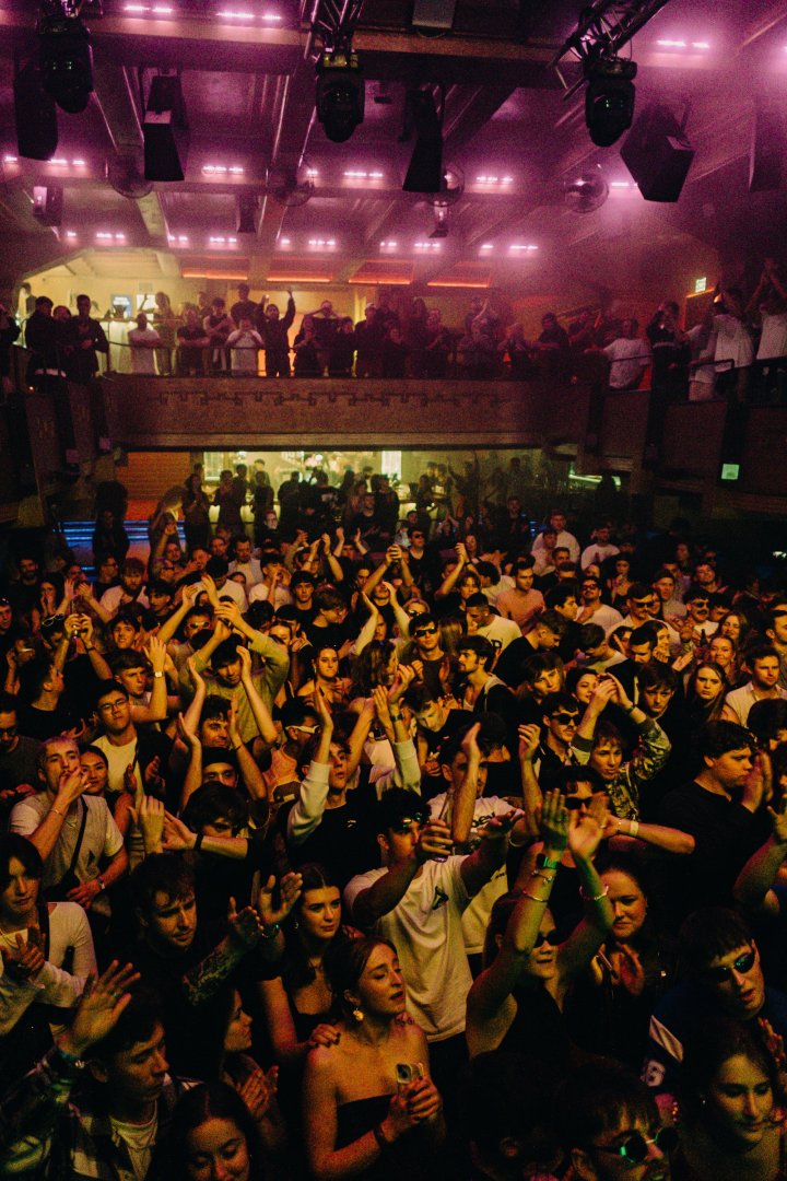 MALL GRAB | ROXY Prague