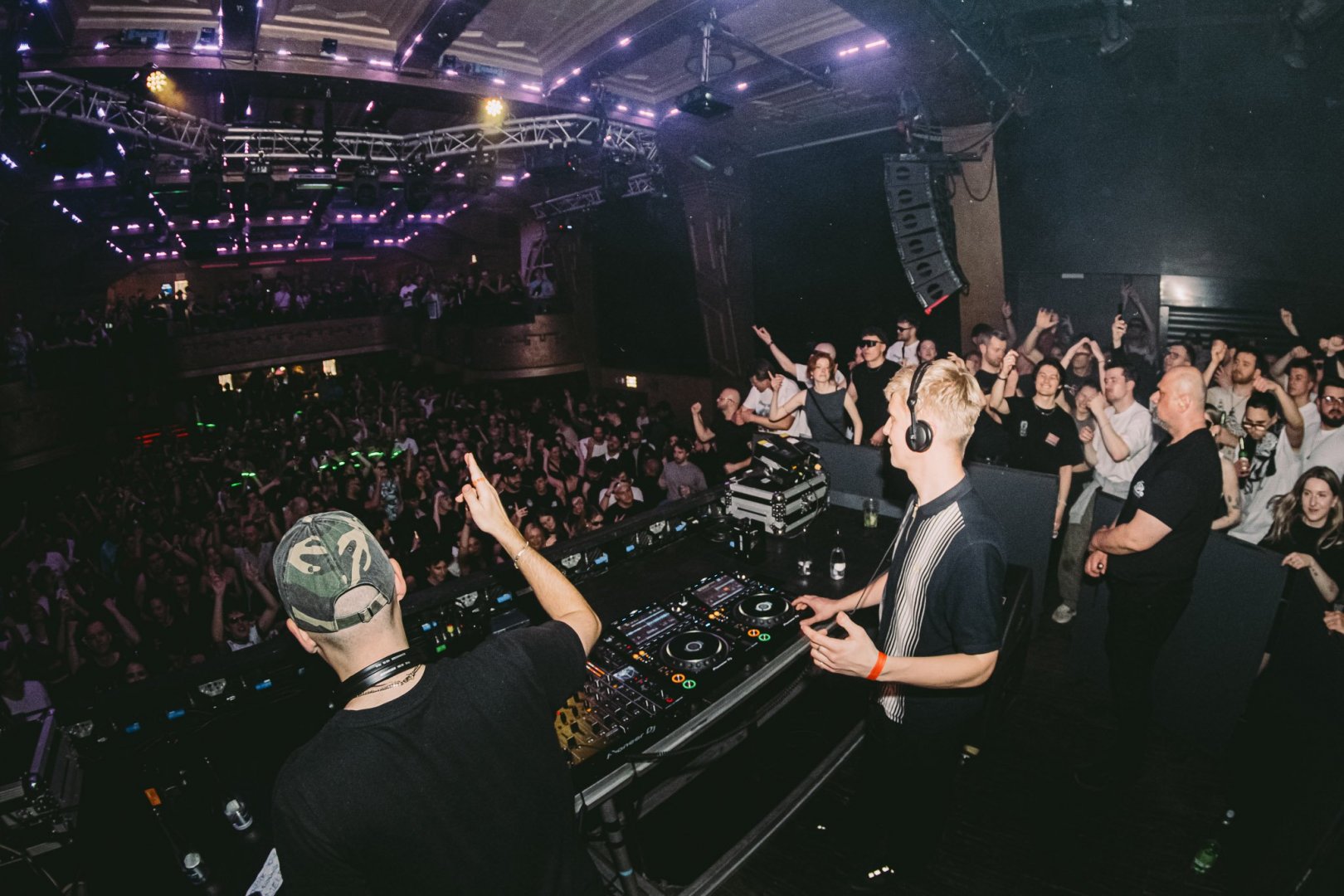 DJ HEARTSTRING | ROXY Prague