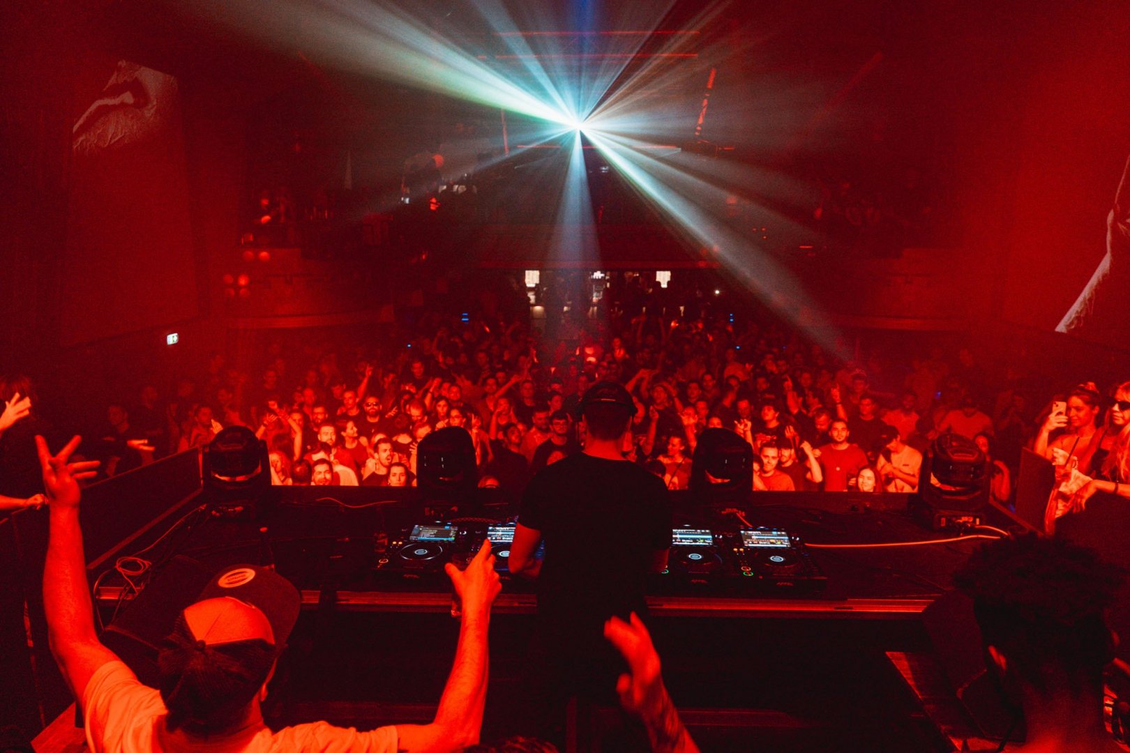 Yotto | ROXY Prague