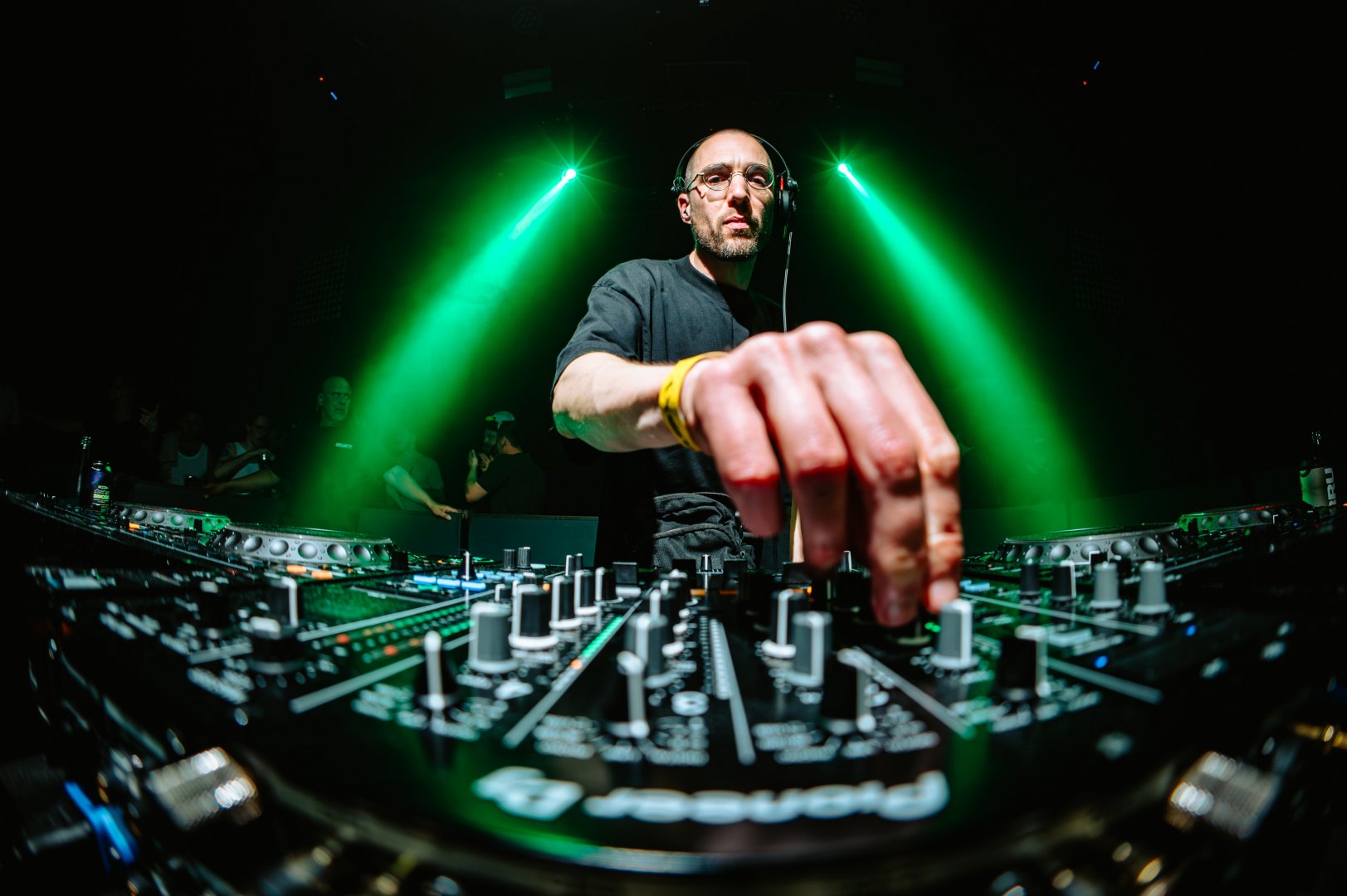 SULLY | ROXY Prague