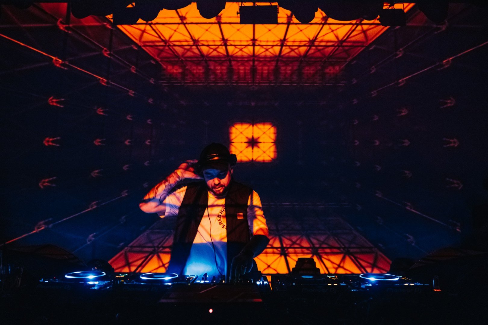 Mefjus | ROXY Prague